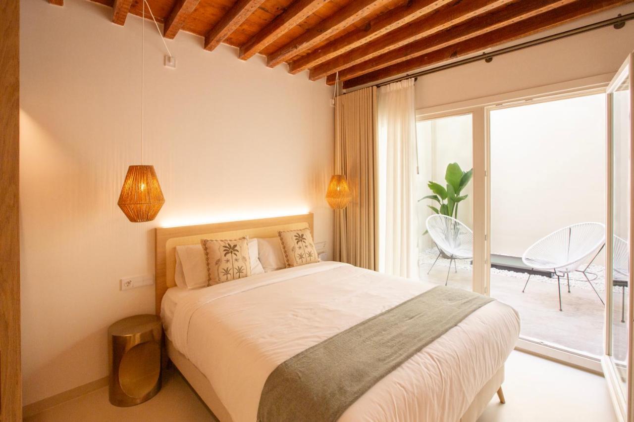מאלגה Alux Boutique Hotel מראה חיצוני תמונה
