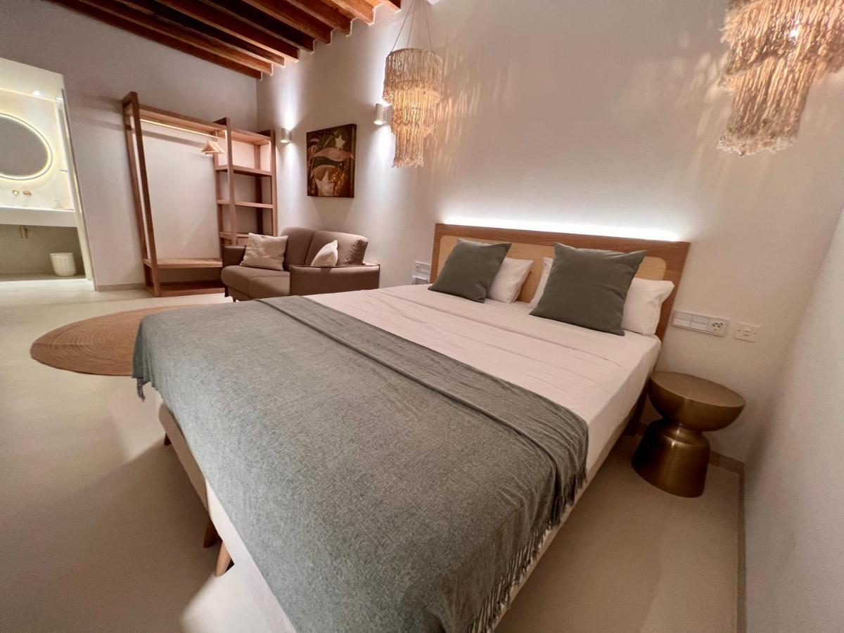 מאלגה Alux Boutique Hotel מראה חיצוני תמונה