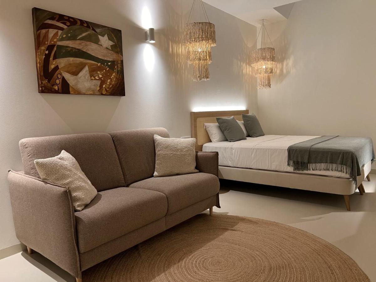 מאלגה Alux Boutique Hotel מראה חיצוני תמונה