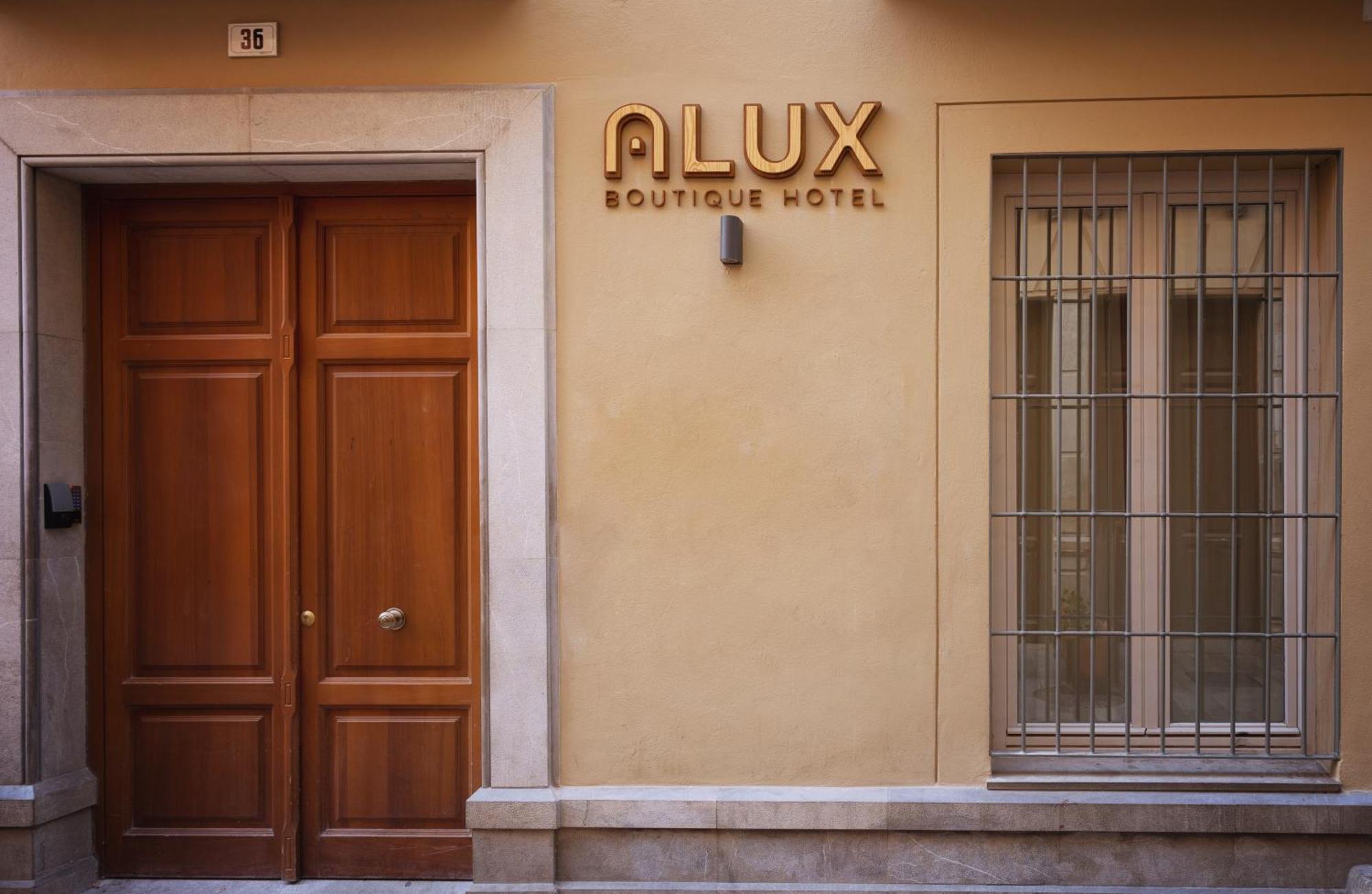 מאלגה Alux Boutique Hotel מראה חיצוני תמונה